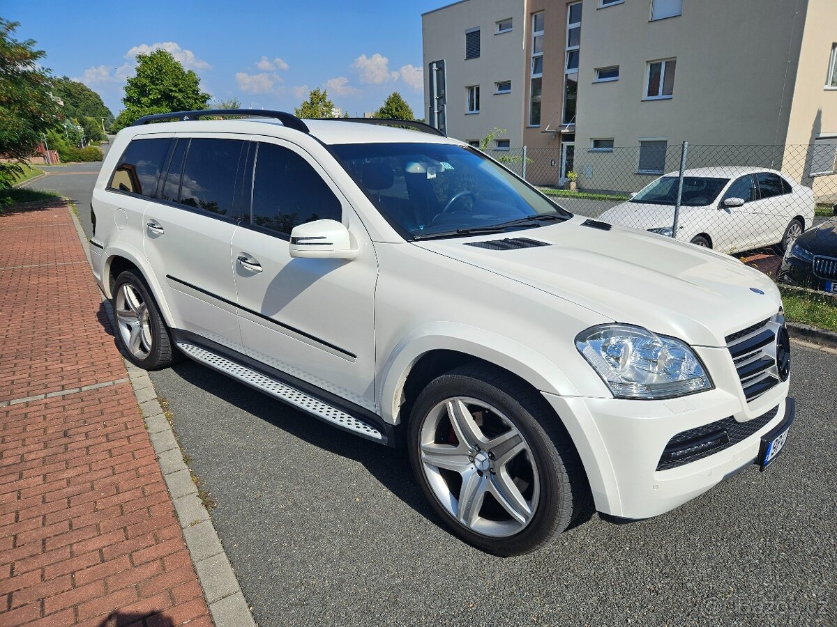 MERCEDES-BENZ GL 450 CDI 4MATIC 7-míst - 4