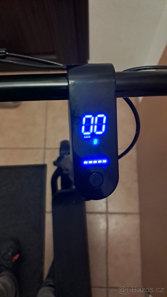 Nová elektrokoloběžka - 4