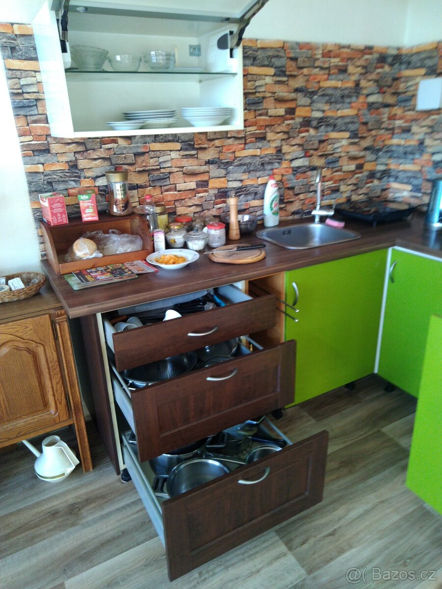 Kuchyňská linka rohová IKEA - 4