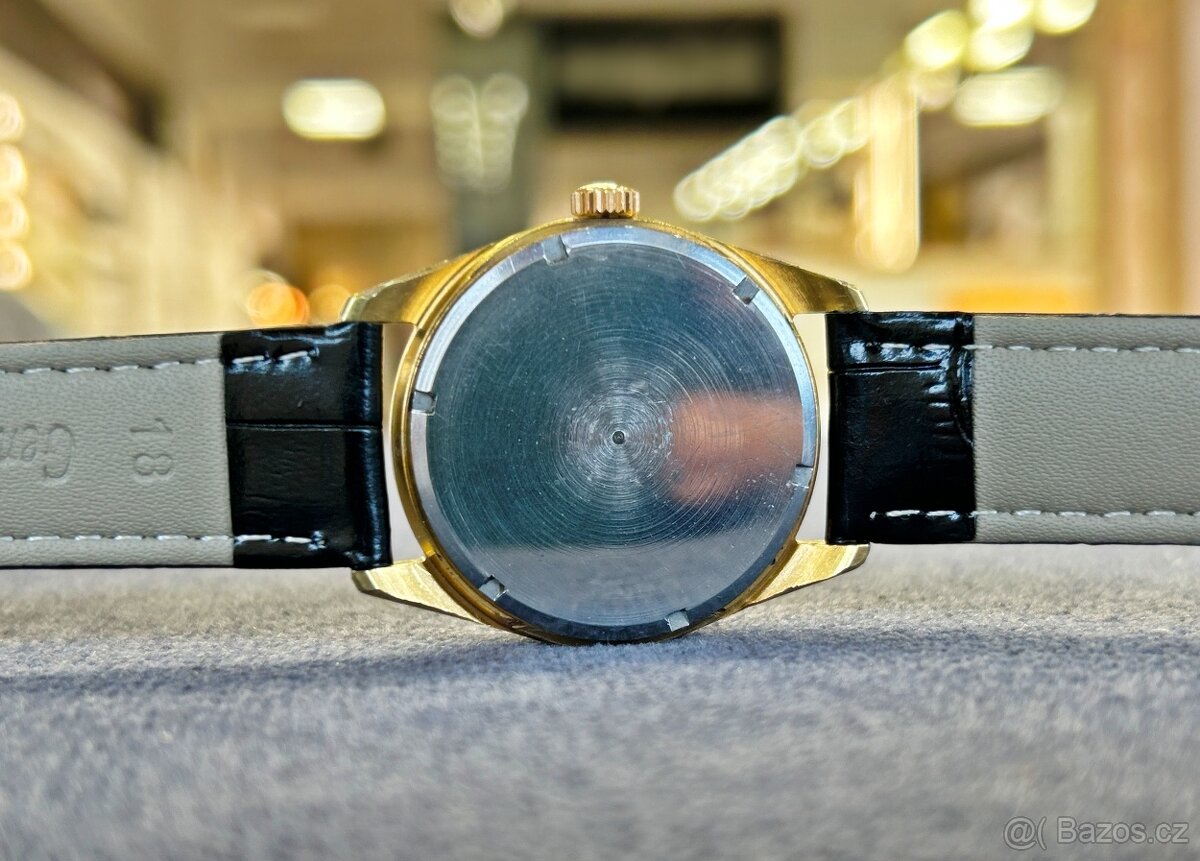 Československé Retro Vintage Mechanické hodinky PRIM Čierne - 4