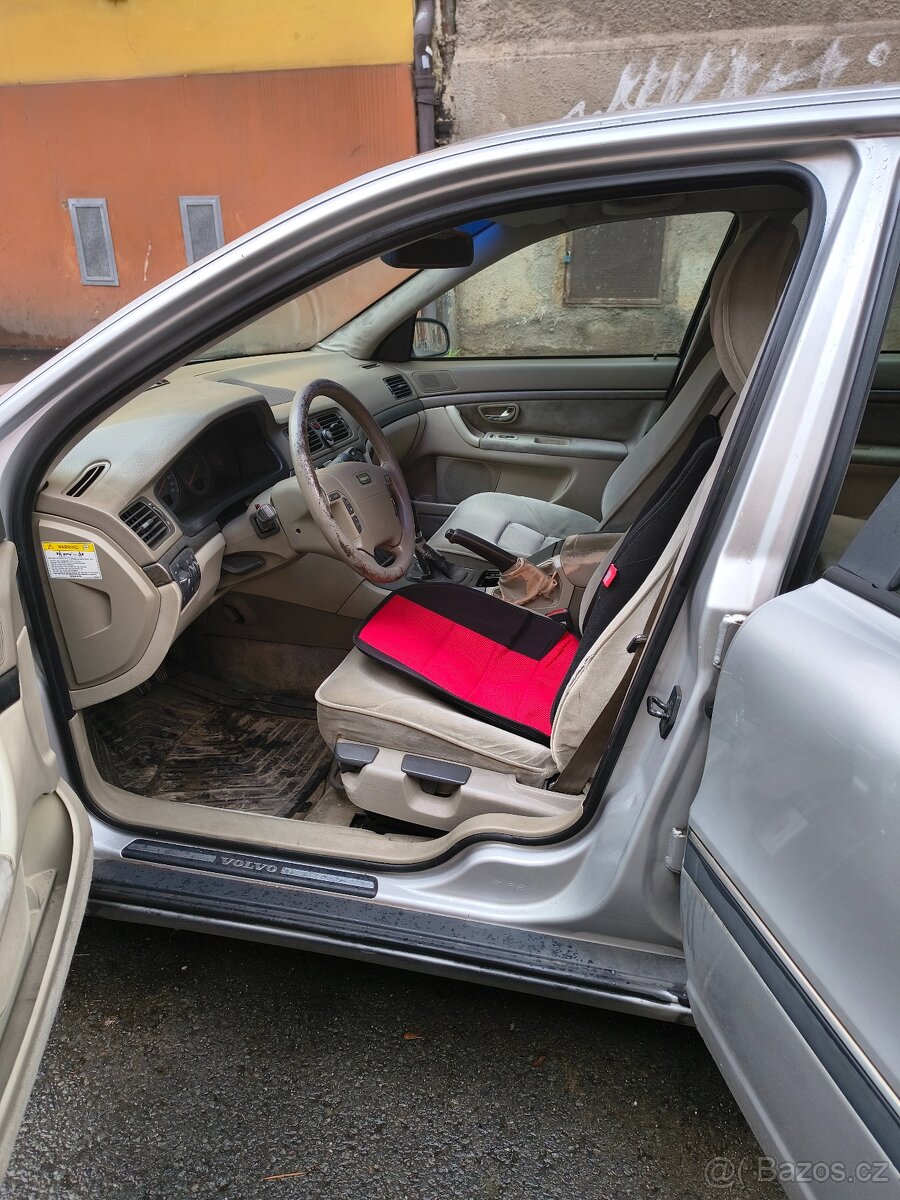 Auto Volvo S80 (na náhradní díly) - 4