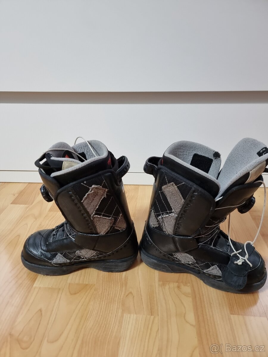 Snowboardové boty VANS velikost 36 - 4