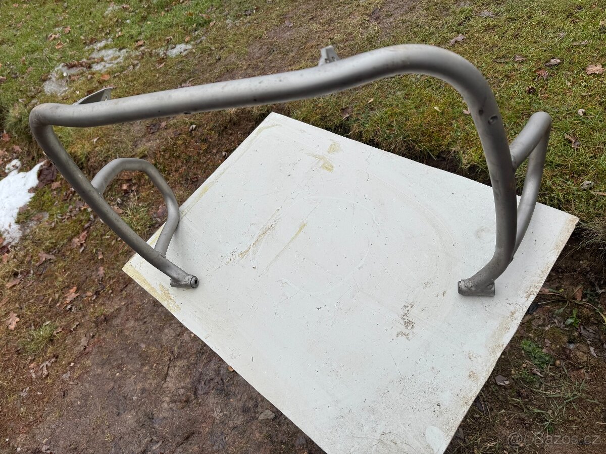 Padací rám BMW - 4