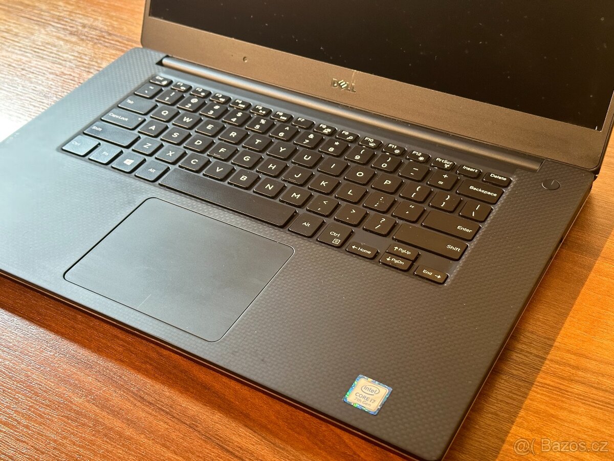 💻 Dell XPS 15 9560 – i7 / 16 GB RAM / SSD / Full HD - 4