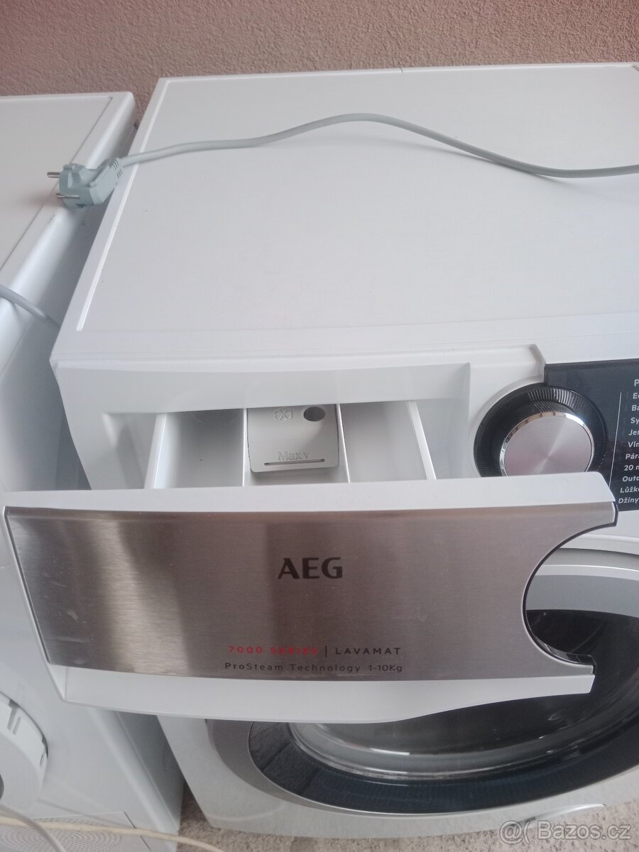 Automaticka pracka AEG na 10kg - 4