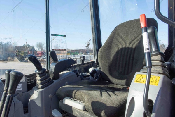 Minibagr pásový Kubota U27-4 - 4