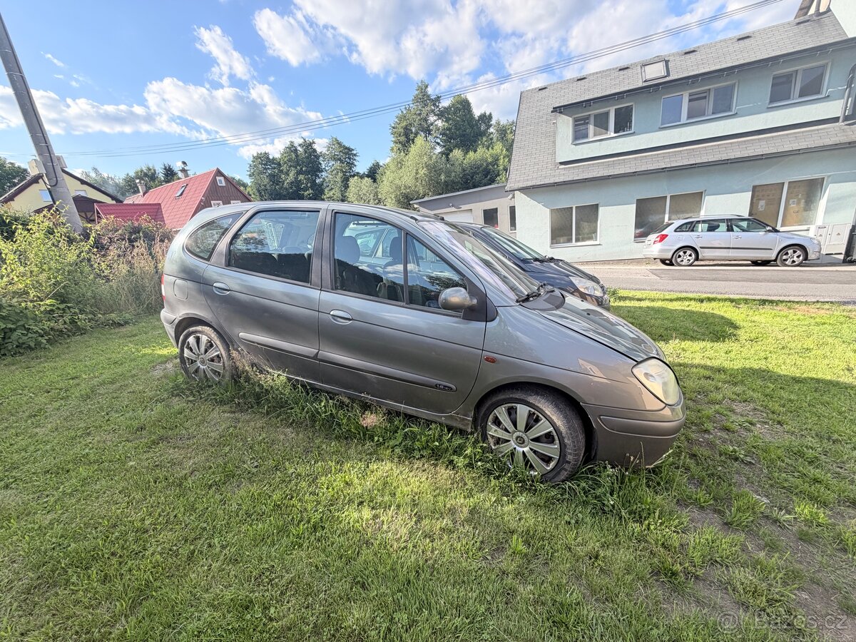 Renault Scenic 1,6 16V - 4