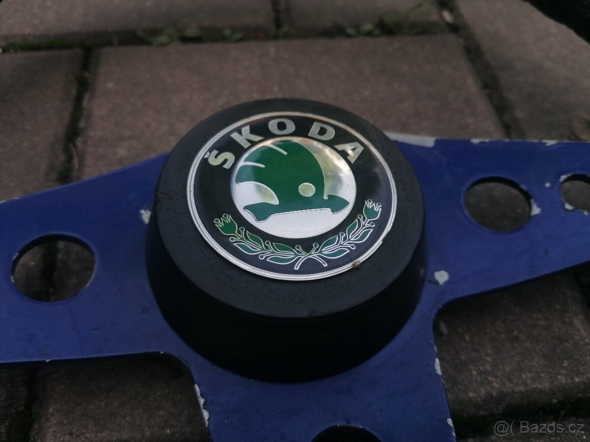 Predám športový volant Škoda - 4