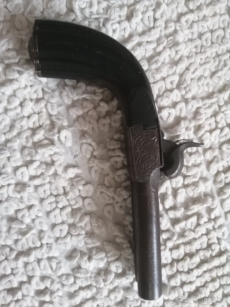 historická pistolka - 4