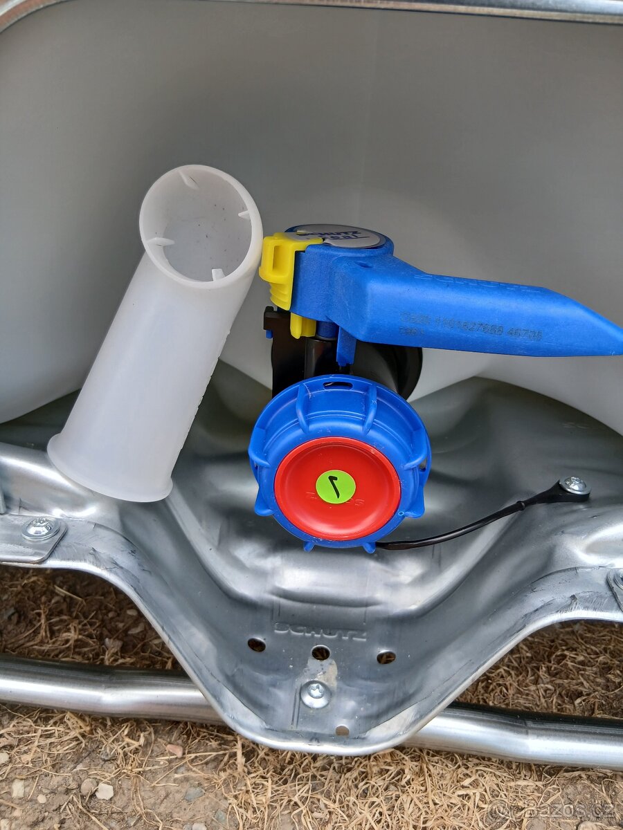1000 L. IBC. SCHUTZ - 4