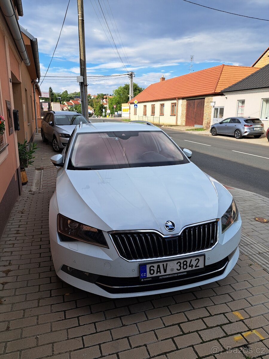 Škoda Superb 3 Laurin a Klement - 4