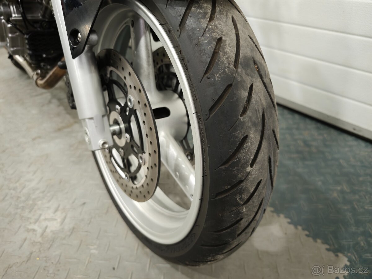 Suzuki SV 650 N - 4