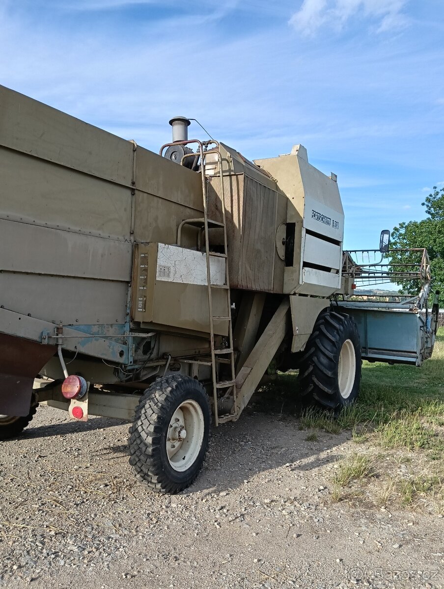 Kombajn E514 - 4