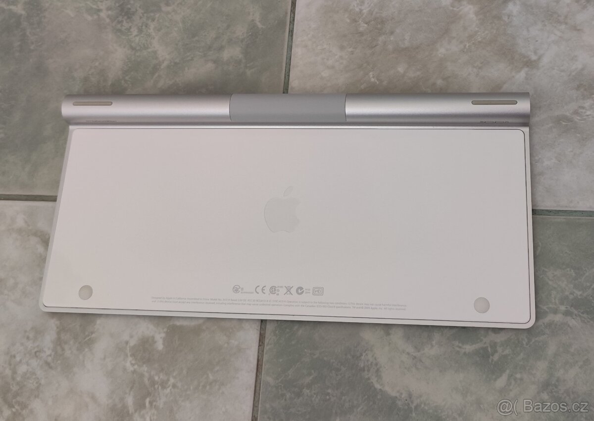 BEZDRÁTOVÁ BLUETOOTH KLÁVESNICE APPLE A1314 CZ - 4