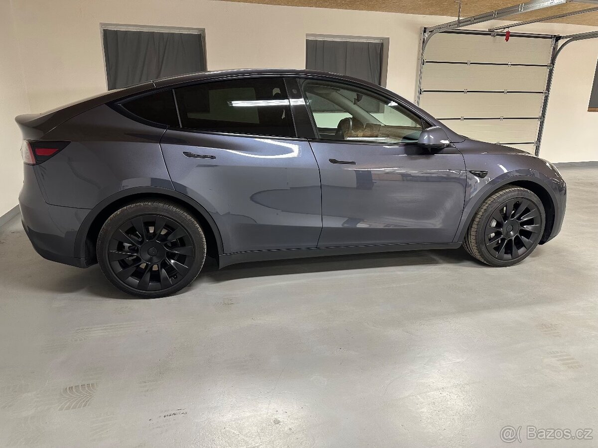 Tesla Model Y Long Range 2021 168 tis. km tažné FSD - 4