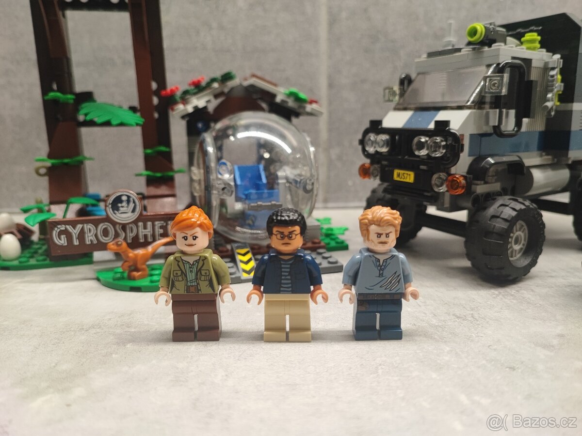 Lego Jurassic World 75929 - Útok Carnataura + přebytky - 4