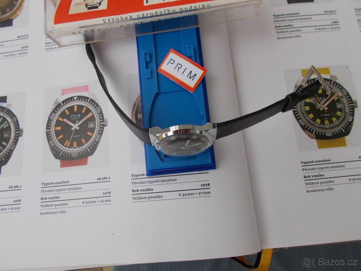 krasne darkove trezorovky hodinky prim rok 1978 komplet - 4