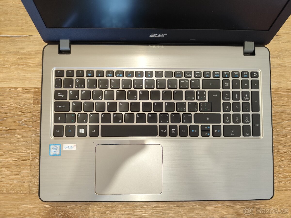 Acer F5-573-335F - 4