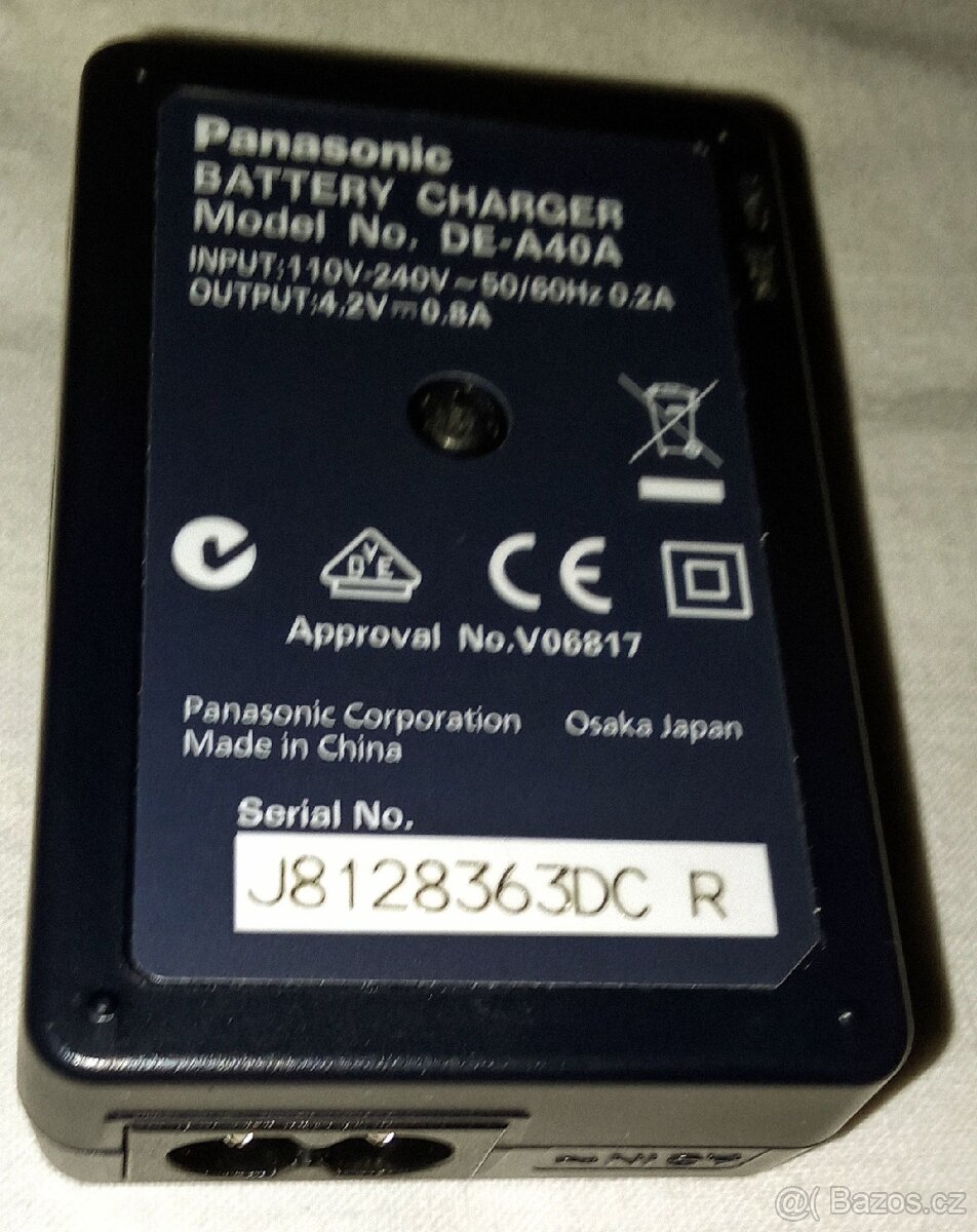 Nabíječka Panasonic / LUMIX -model : DE - A 40 A - 4