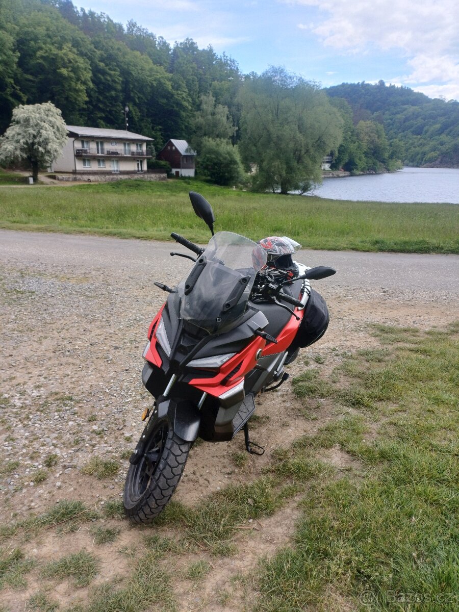 Voge sr1 125i ADV - 4