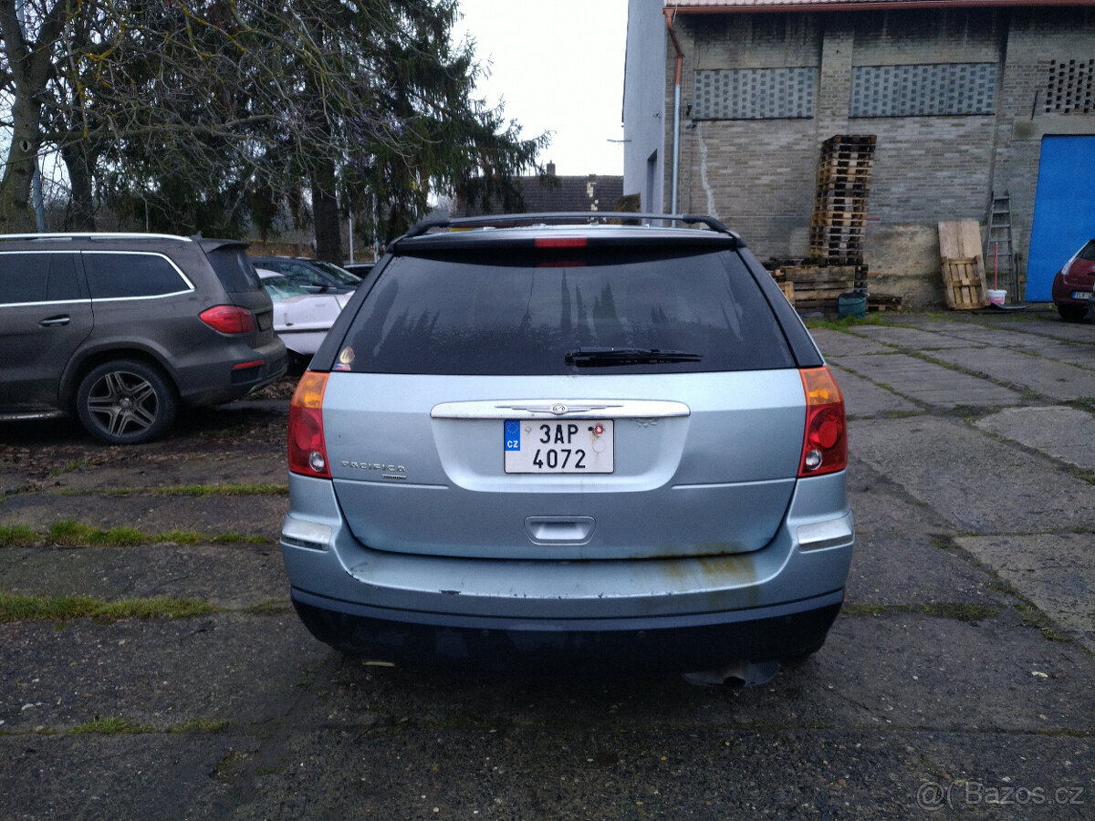 Chrysler Pacifica 3,5l LPG 2 vozy za 50.000,- - 4