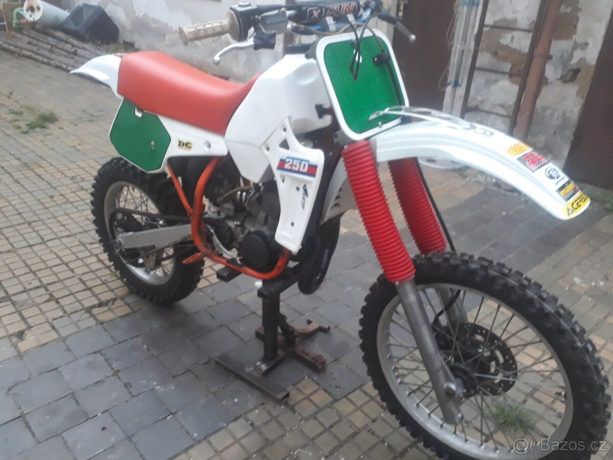 ktm 250 mx - 4