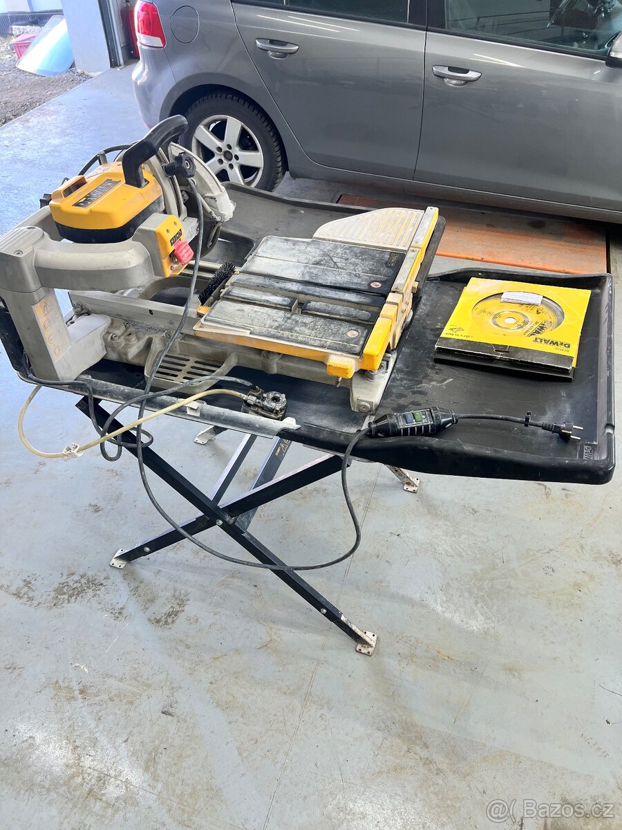 Řezačka na obklady a dlažbu dewalt - 4