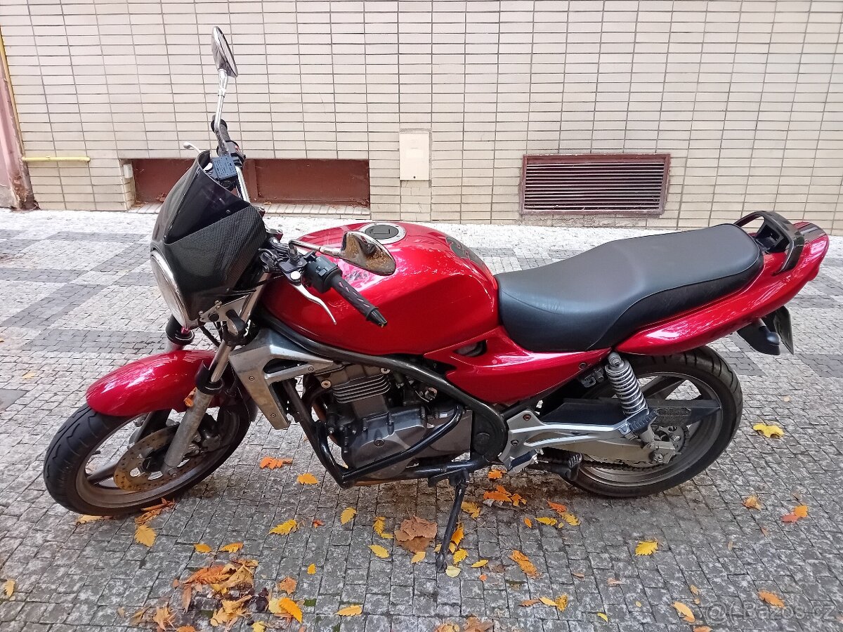 Kawasaki ER5 - 4