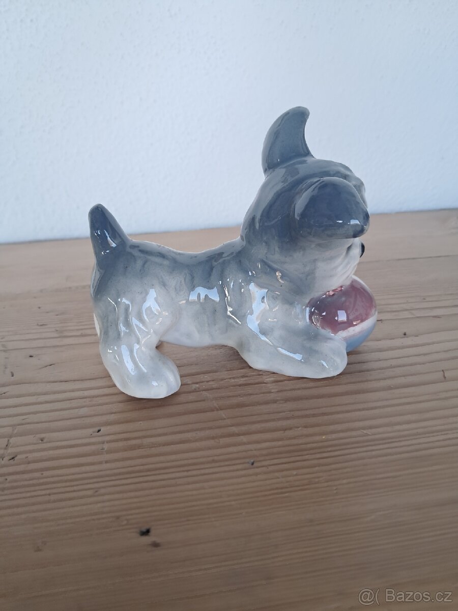Porcelánová figurka pejska - 4