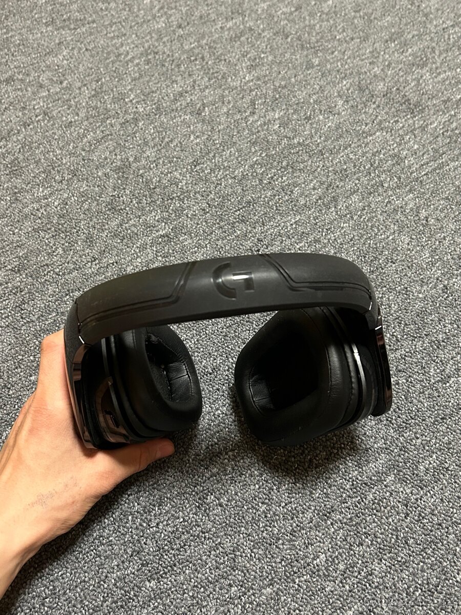 🎧 Logitech G935 Wireless Gaming Headset - 4