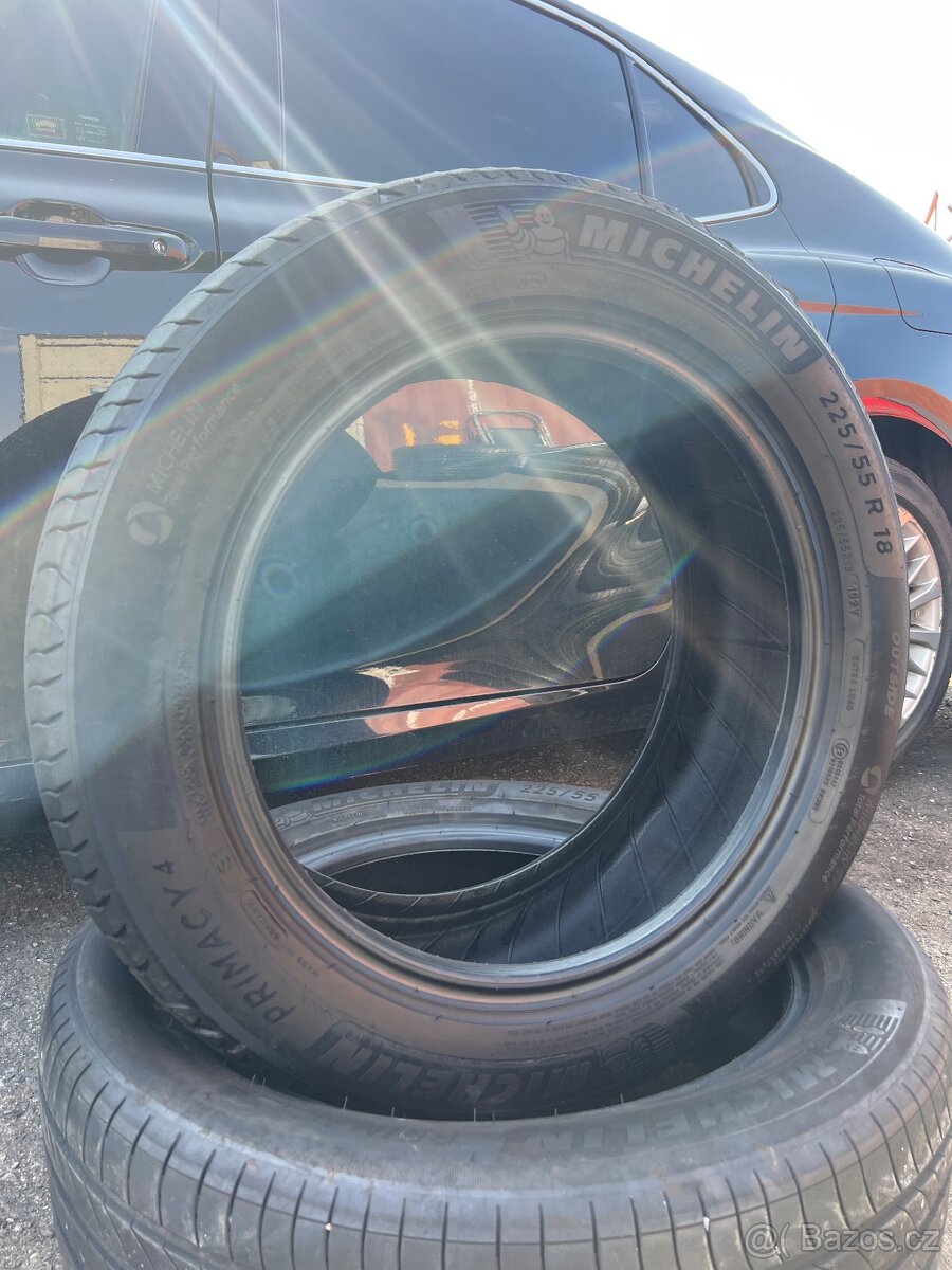 225/55 R18 - 4
