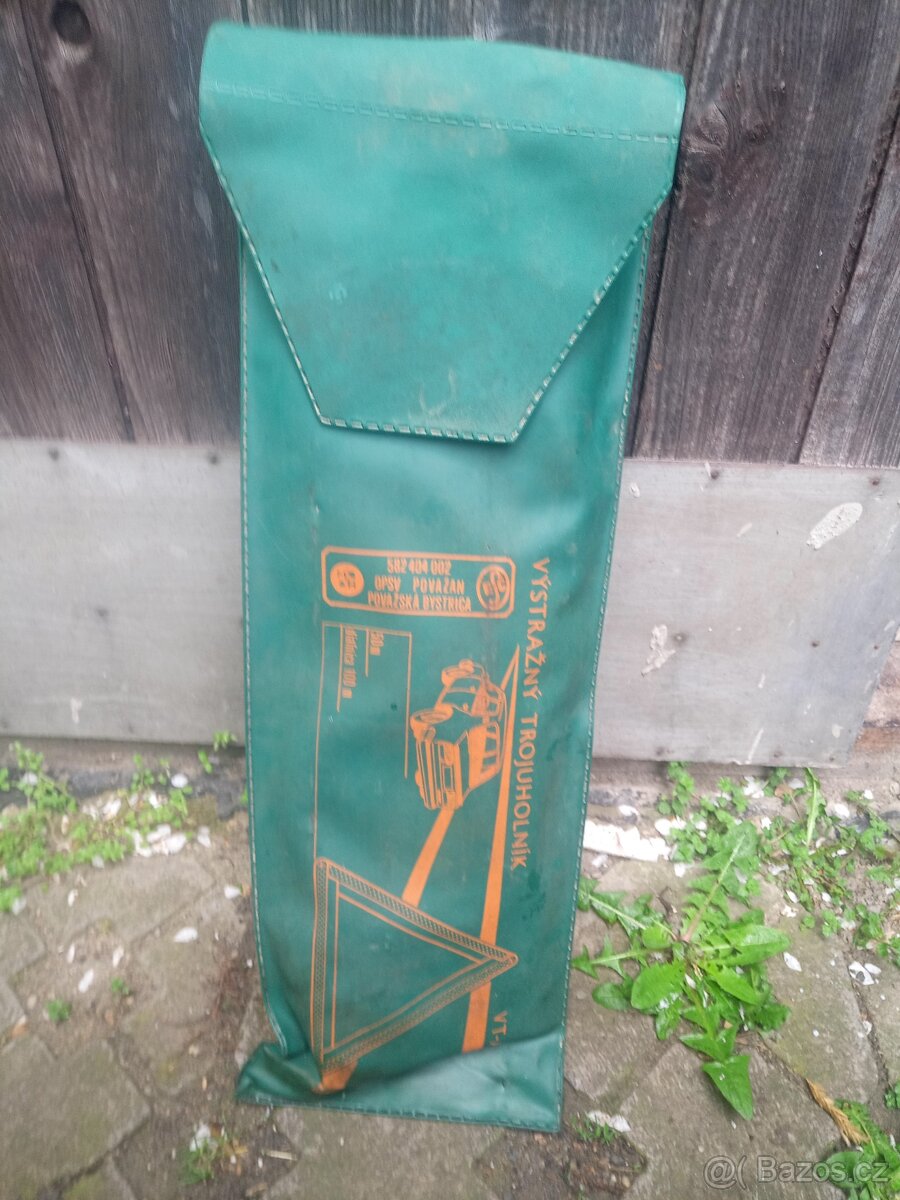 Výstražný trojúhelník - 4