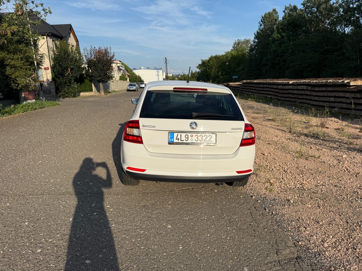 Škoda Rapid - 4