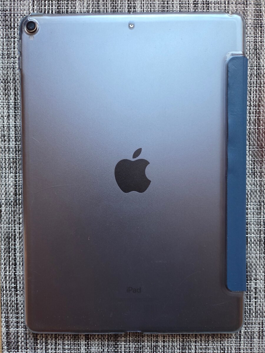 Prodám Apple iPad Pro 10,5" - 4