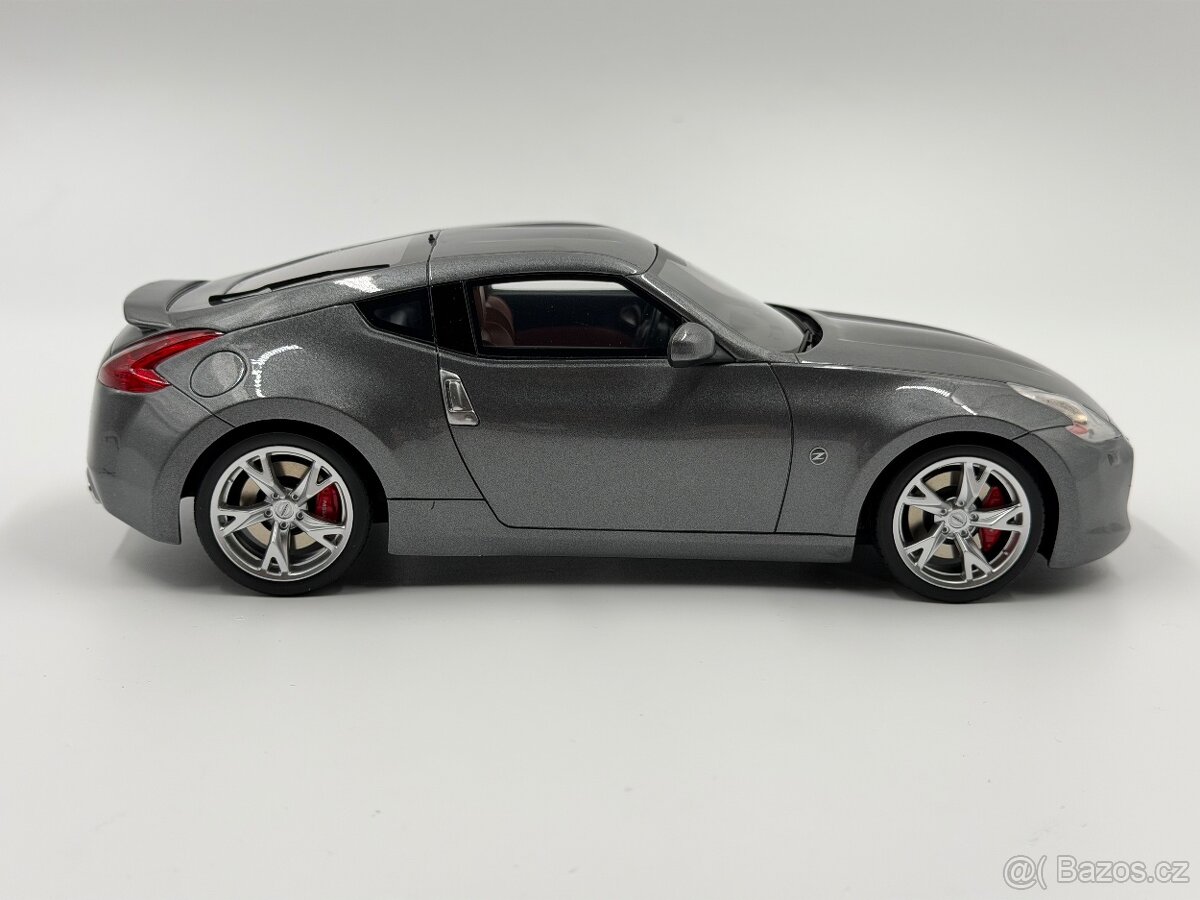 Nissan 370Z - 4