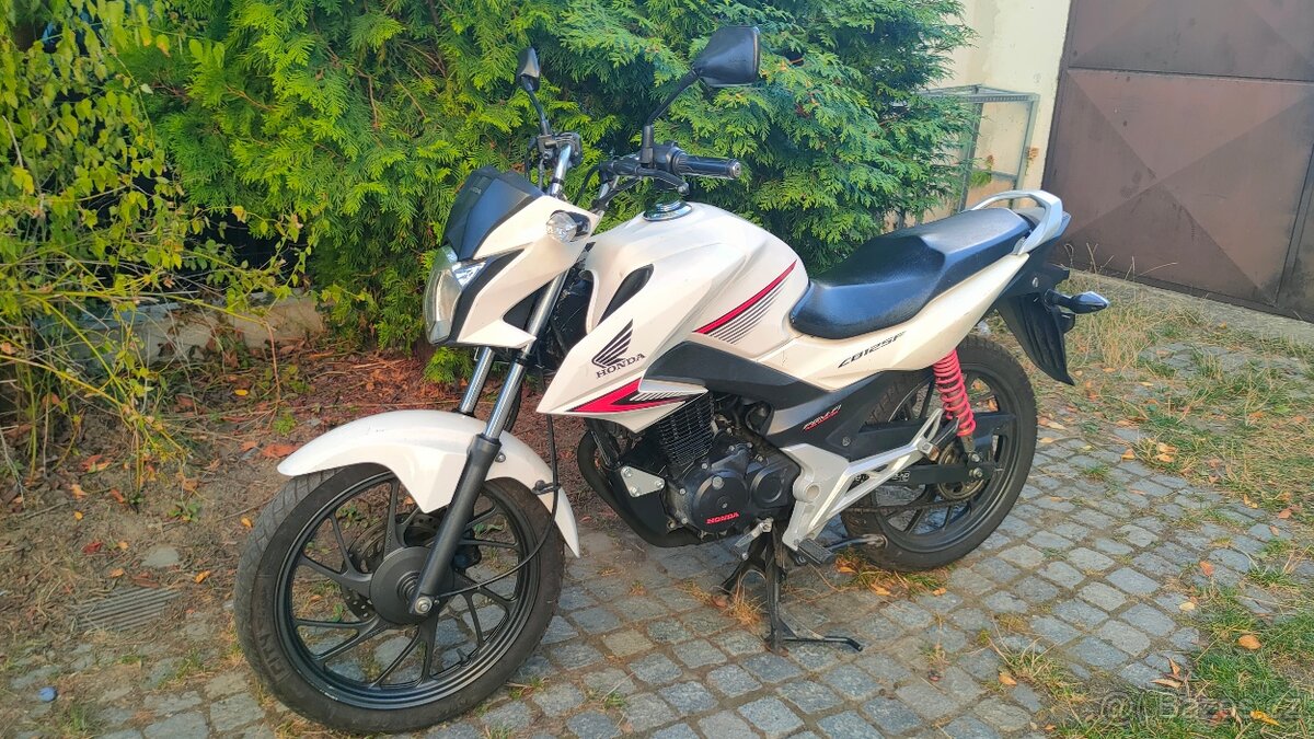Honda CB 125 F - 4