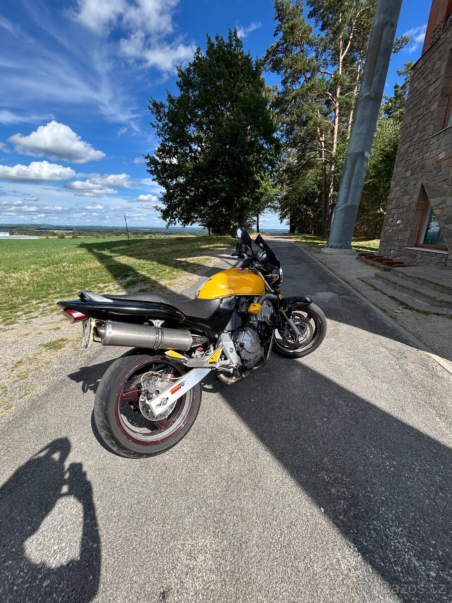 Honda Hornet 600 - 4