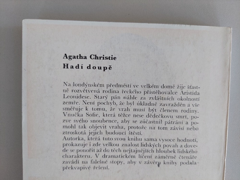 Agatha Christie Christieová - Hadí doupě, detektivka krimi - 4