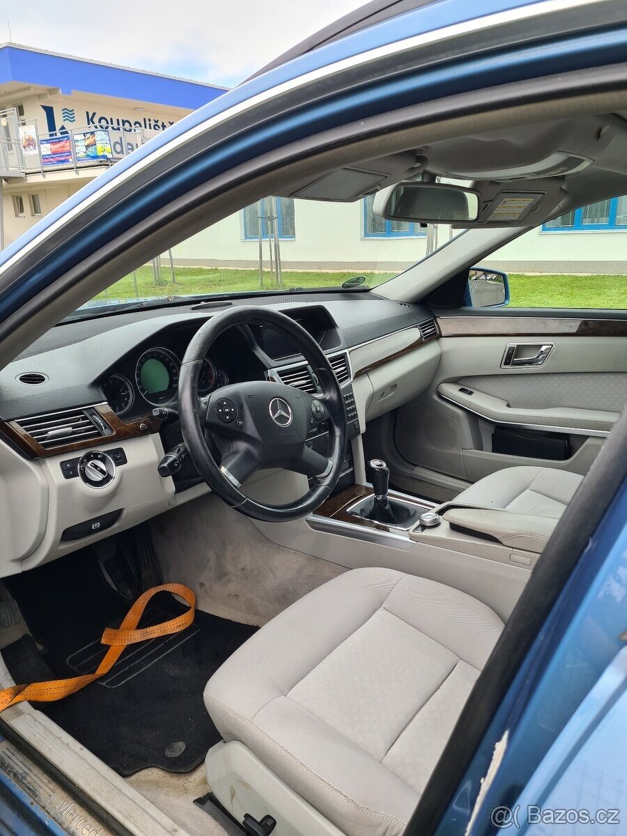 Mercedes benz w212 E250 150kw biturbo - 4