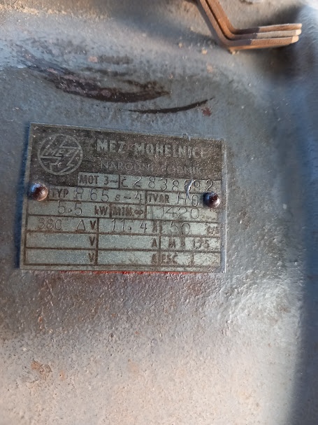 Cirkulárka - motor 380V/5,5kW - 4