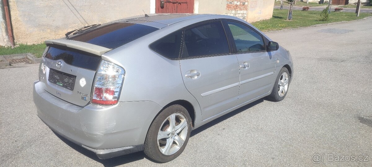 Toyota Prius hybrid 1.5. r.v.2008 - 4