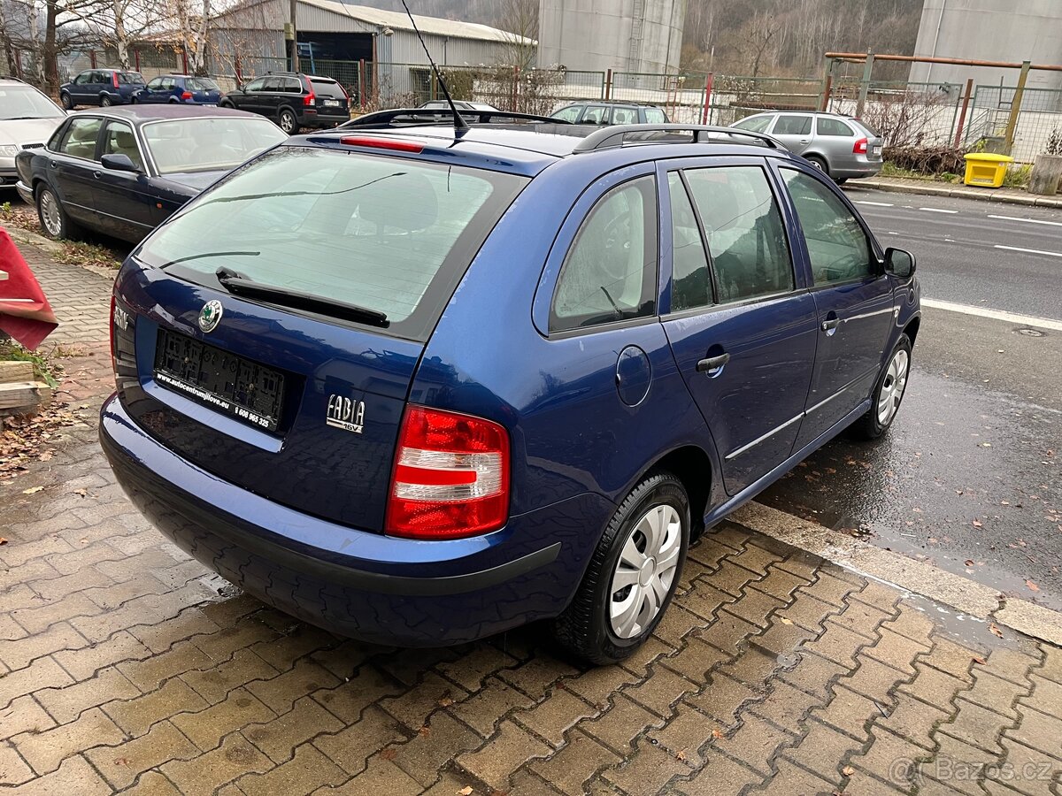 Škoda Fabia kombi 1.4 16v - 4