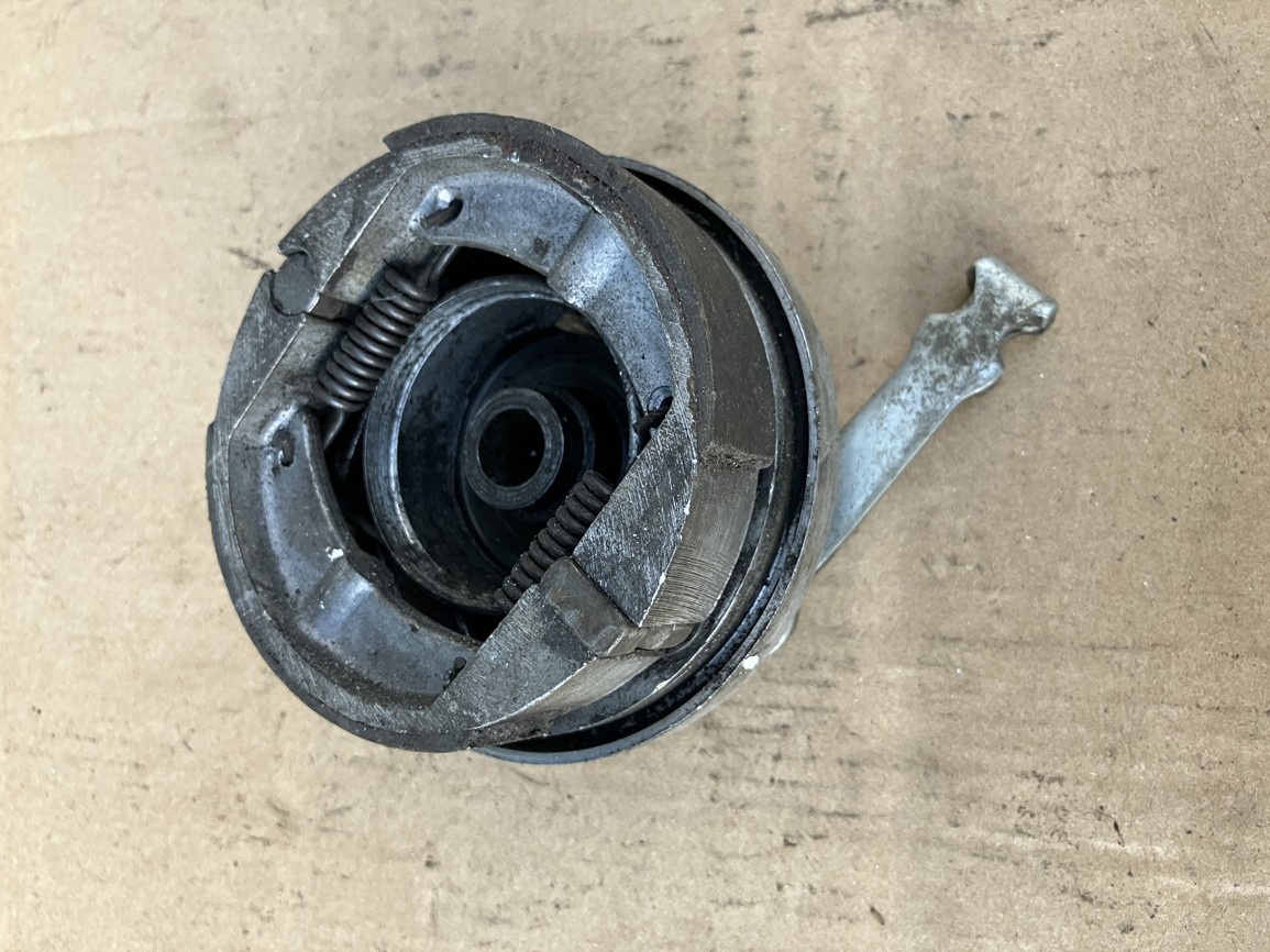 babeta 210 přední brzda - 4