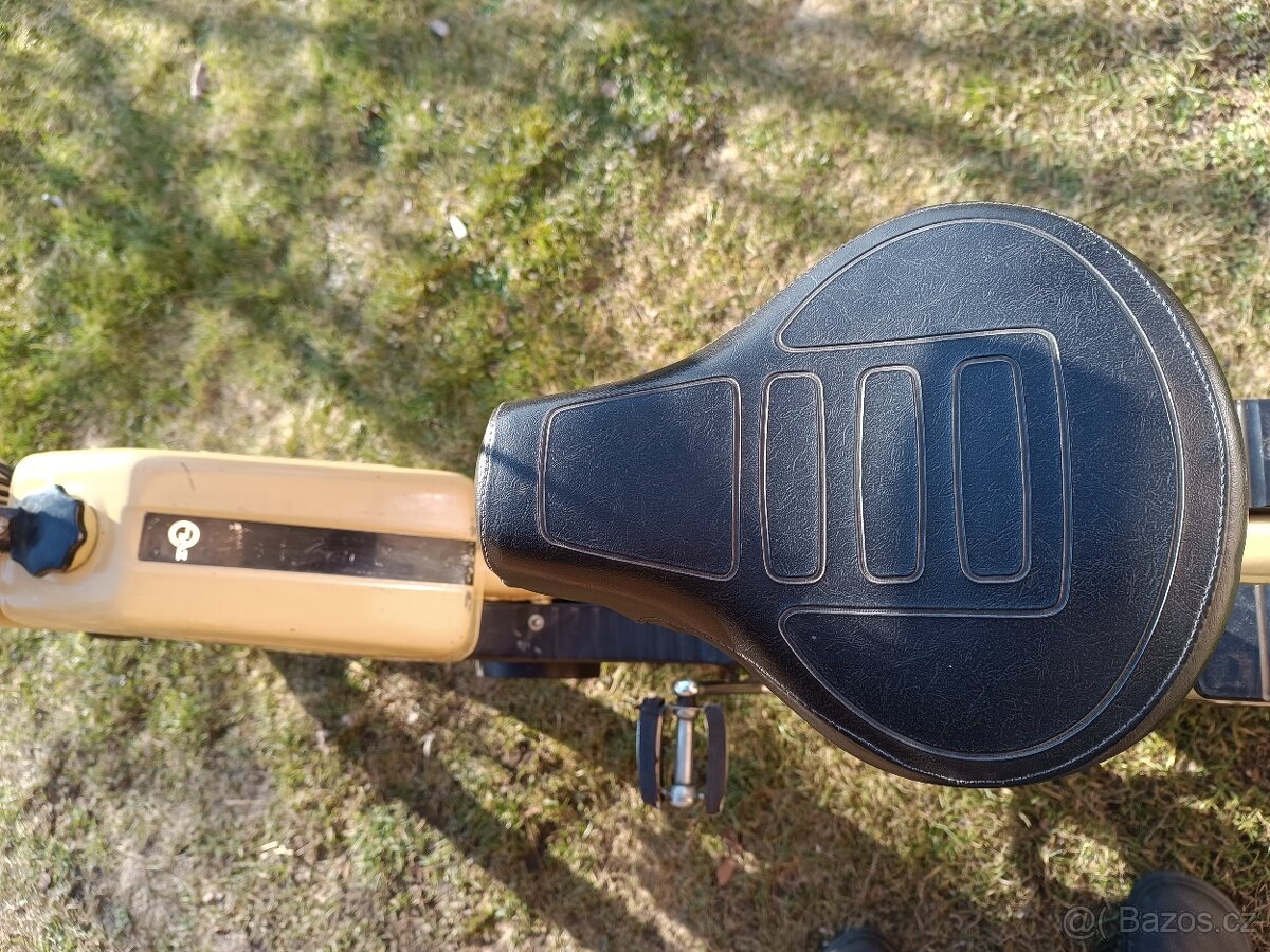 Babetta 210, originální stav.6000 km. - 4