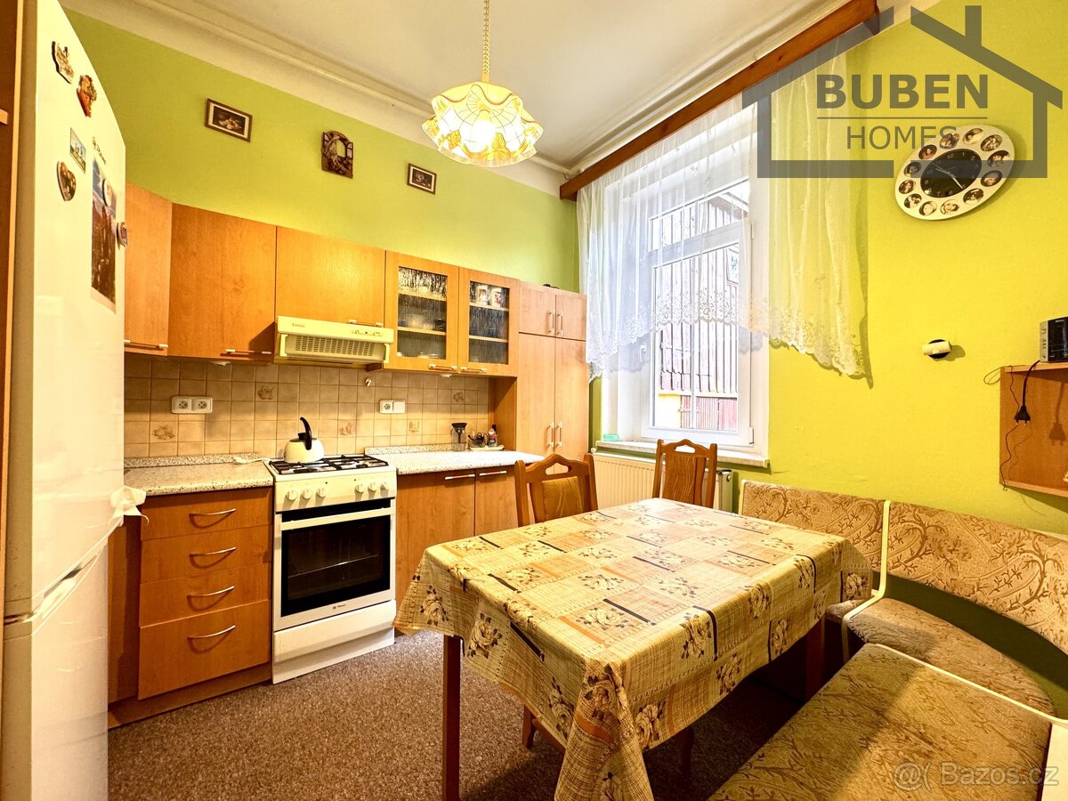 Bytová jednotka v RD s kolnou, skleníkem a zahradou 720 m² - 4