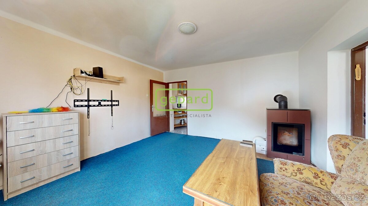 Rodinný dům v obci Poličná u Valašského Meziříčí, okres Vset - 4