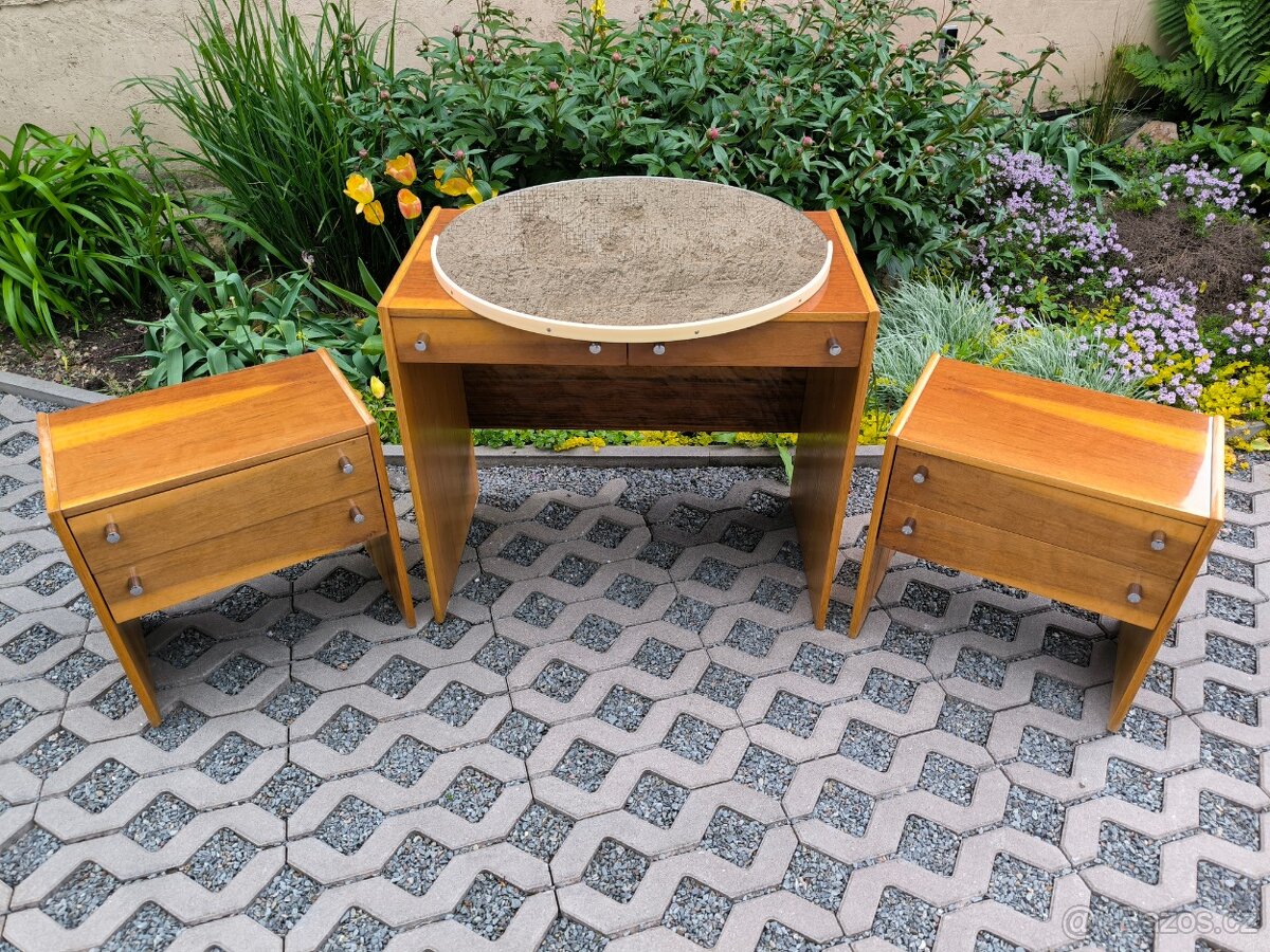 Retro set Femina - noční stolky, toaletka, zrcadlo - 4