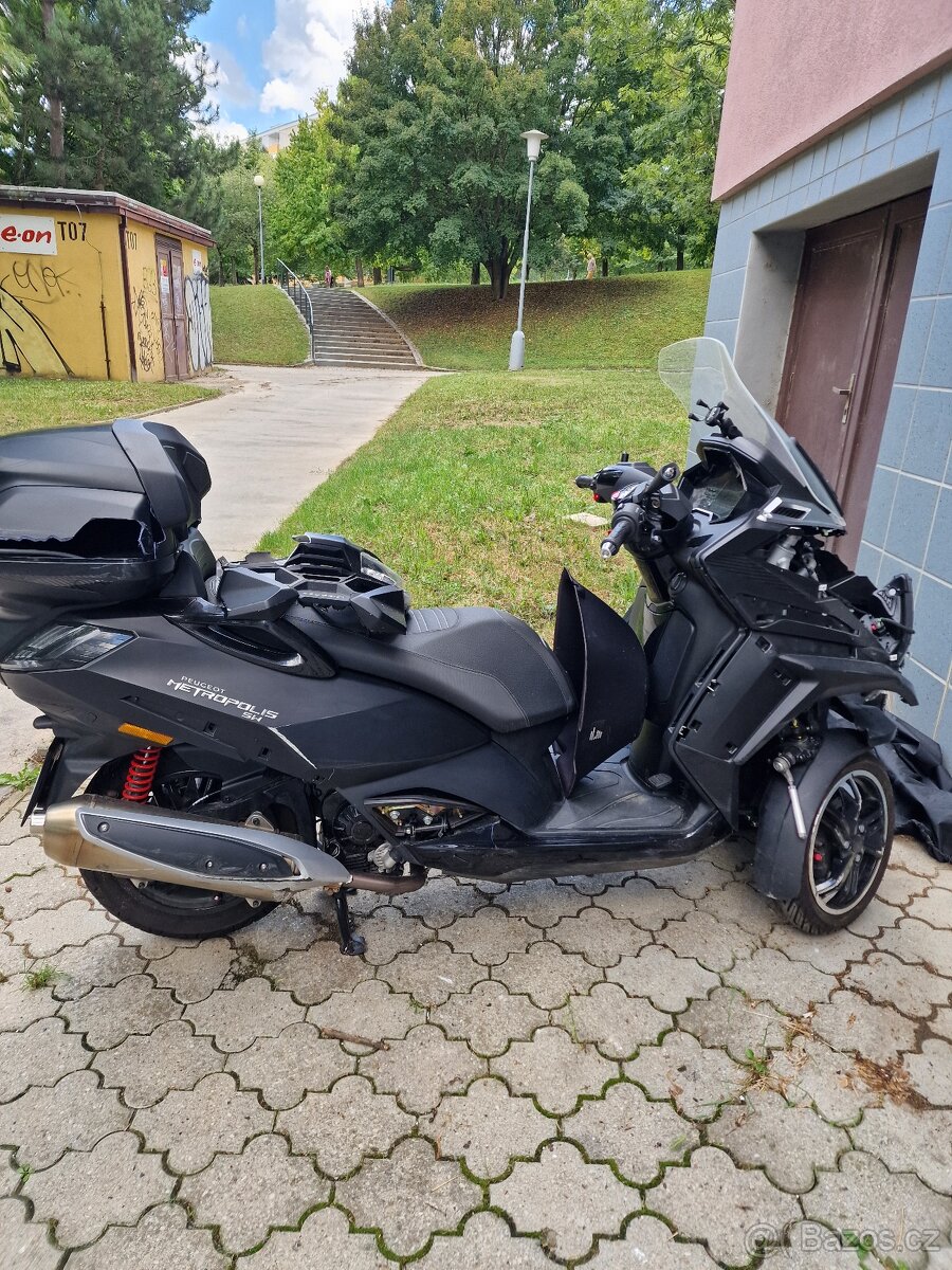 Peugeot Metropolis sw 400i - 4