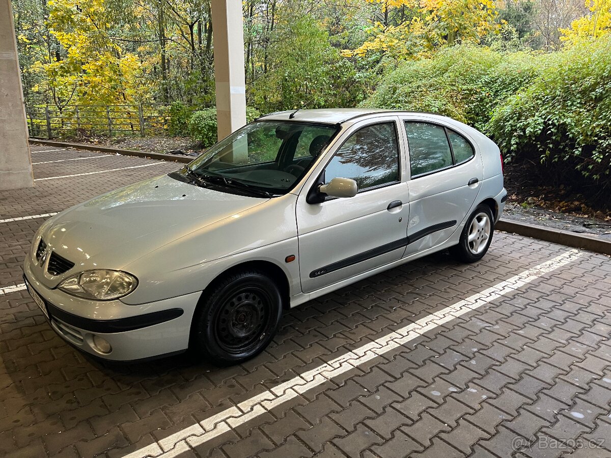 Renault Megane 2001 - 4