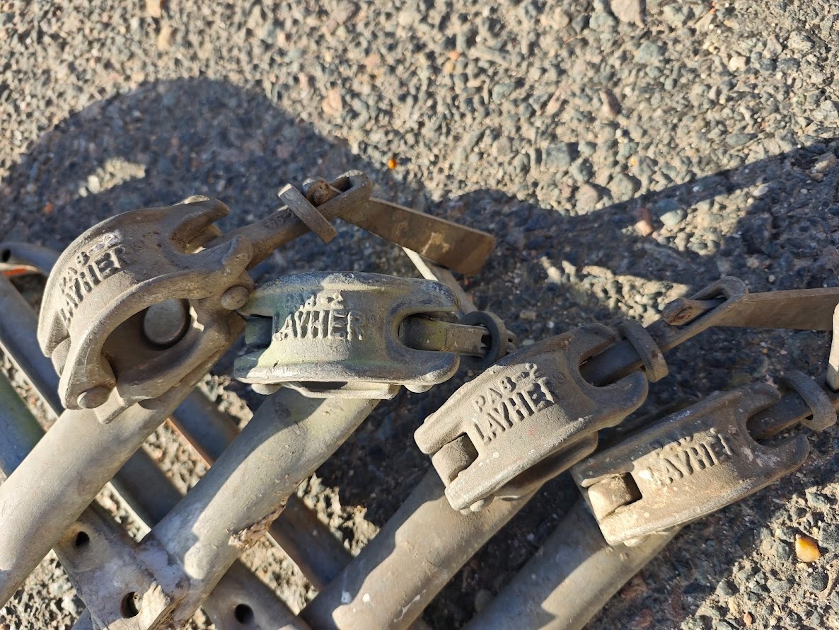 Prodám Layher 1,09 + dvojité boční zábradlí 1,09 - 4